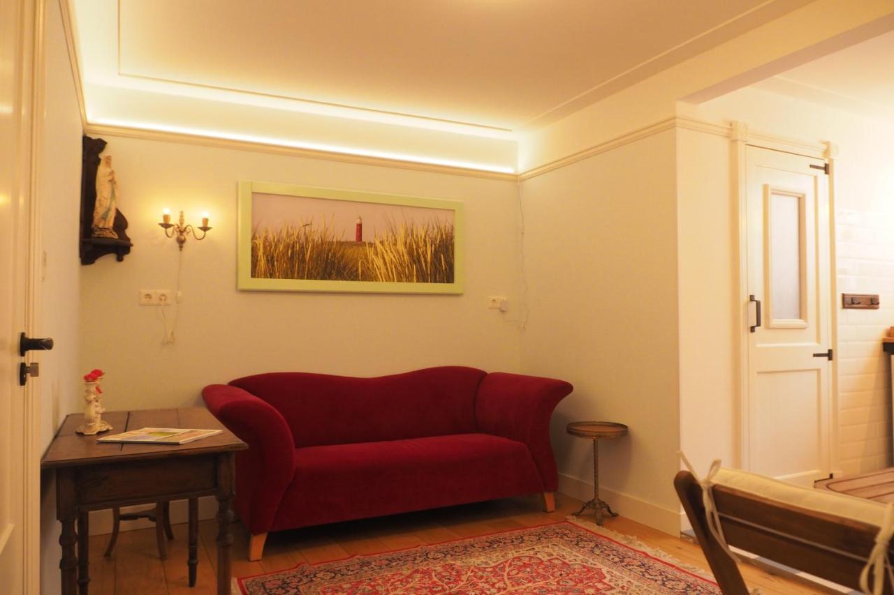 B&B Bureau Warmoesstraat Den Burg Eksteriør billede