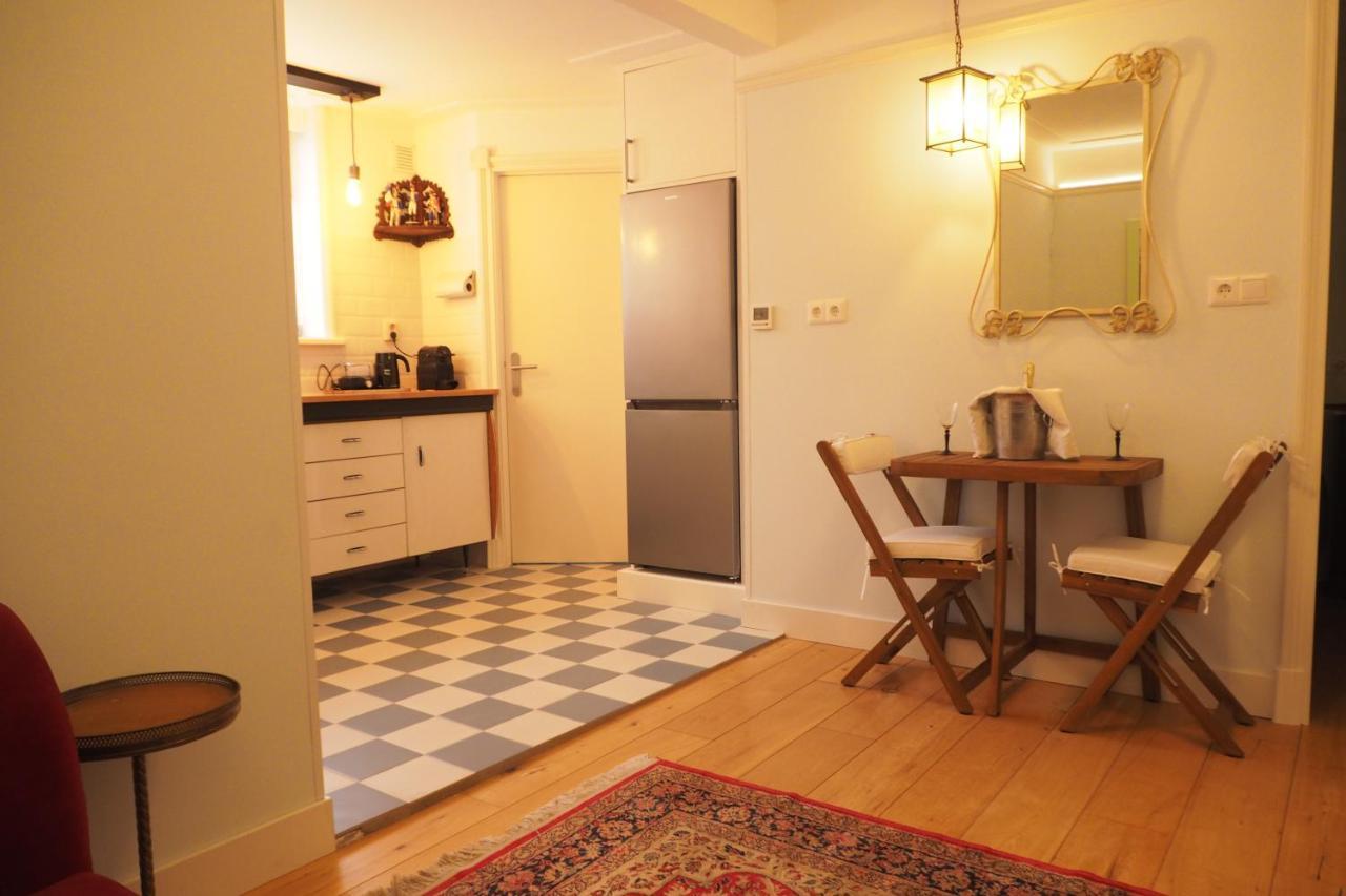 B&B Bureau Warmoesstraat Den Burg Eksteriør billede